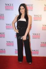 Zarine Khan at Vogue Beauty Awards in Mumbai on 1st Aug 2012 (355).JPG